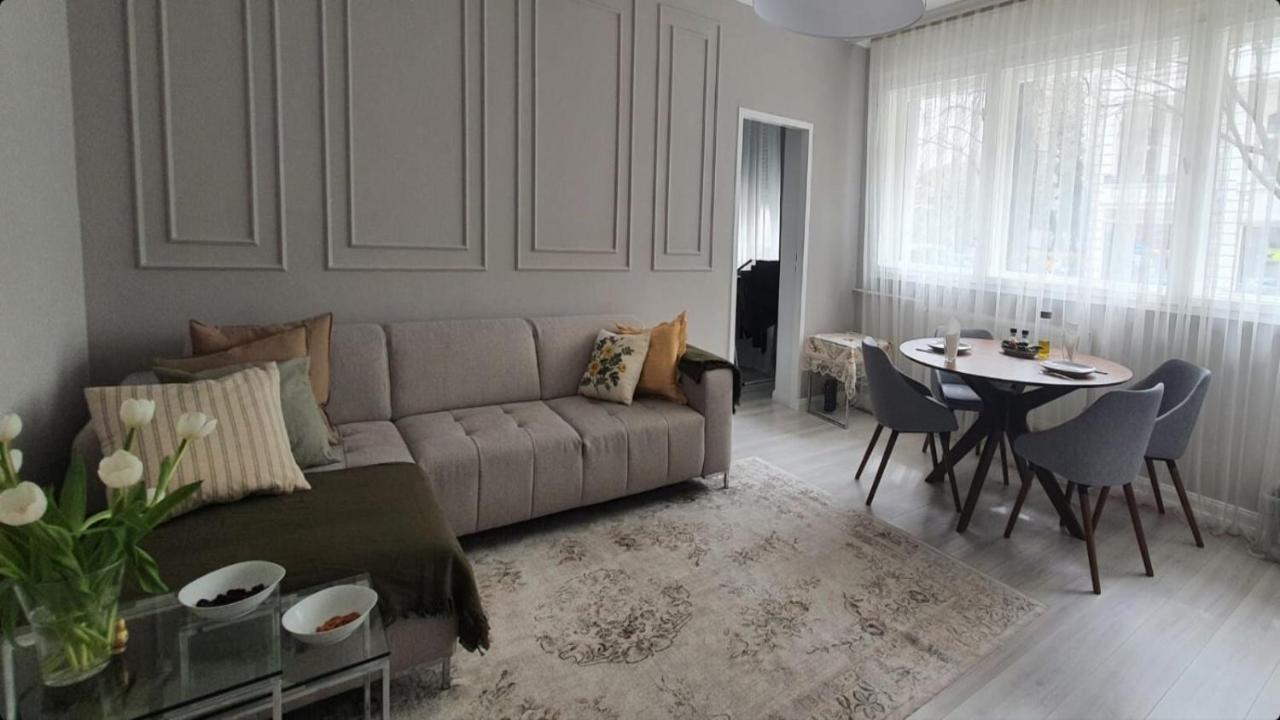 Apartment Im Zentrum Kudamm, West Berlin